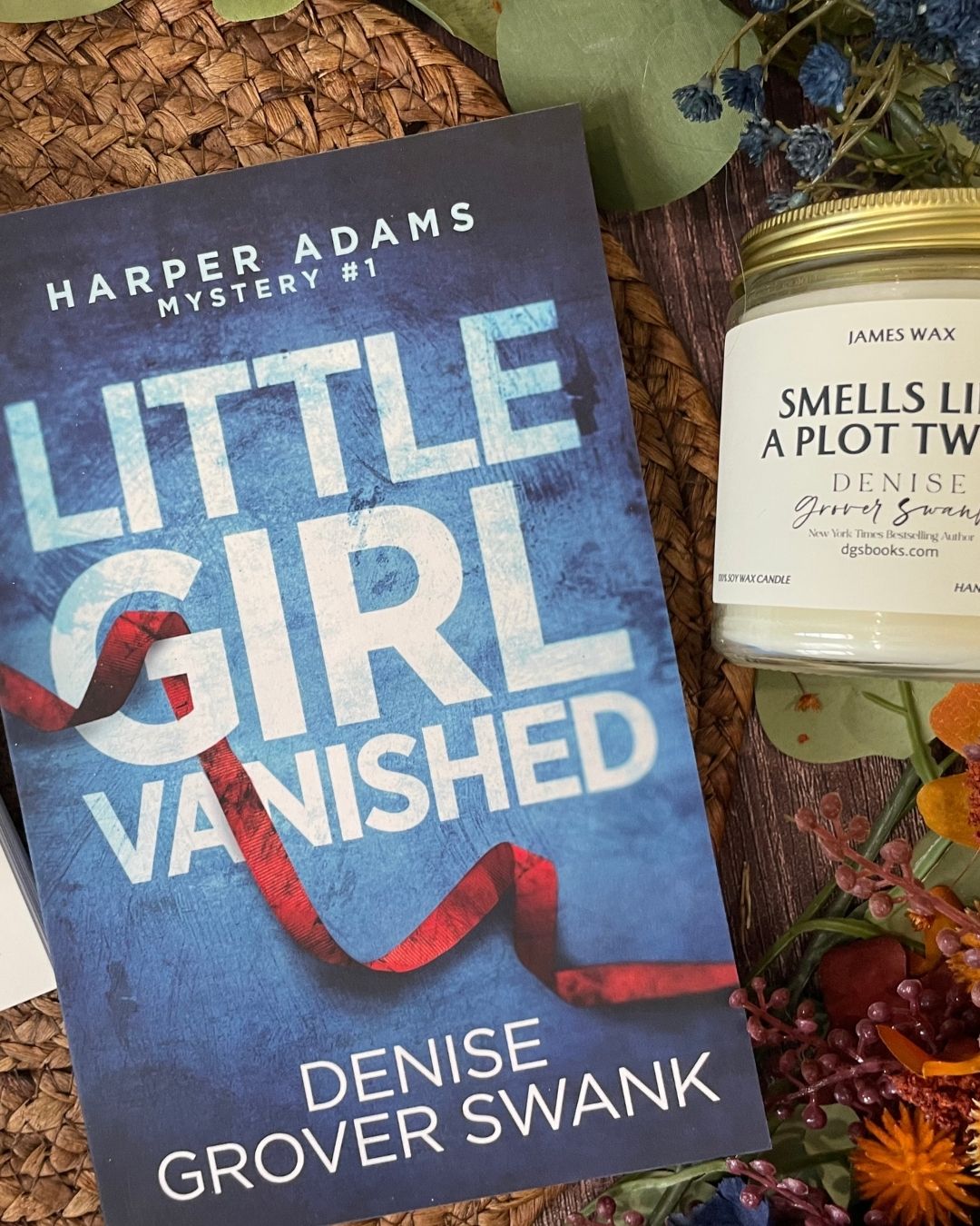 Mystery Lover's Holiday Gift Box